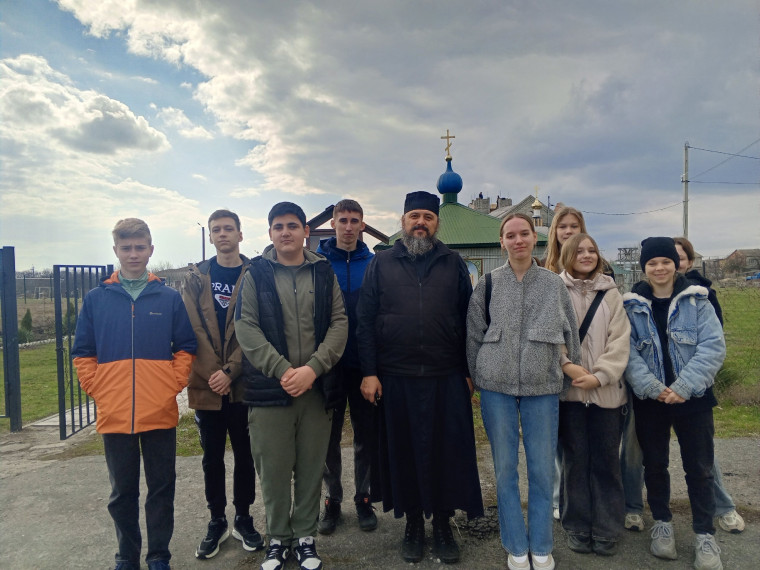 В пасхальный период обучающиеся 7 классов приняли участие в краткосрочном проекте.